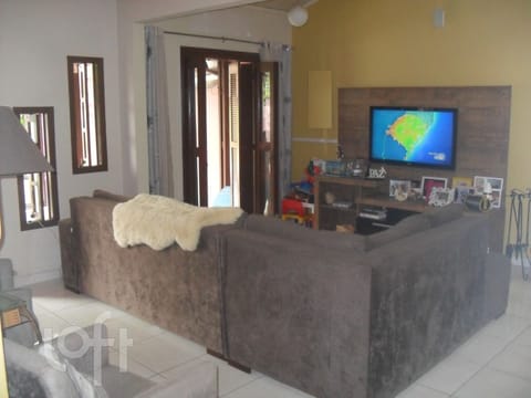 Image 4 - 249230